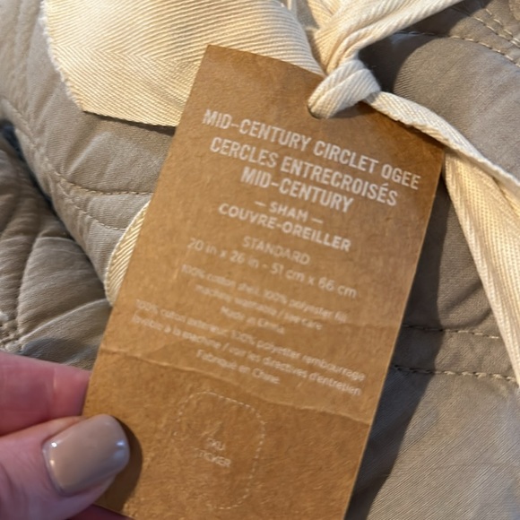 NWT West Elm Standard Shams - Picture 3 of 3